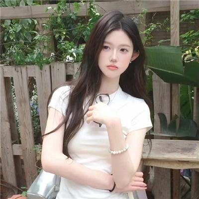 飞女欲潮